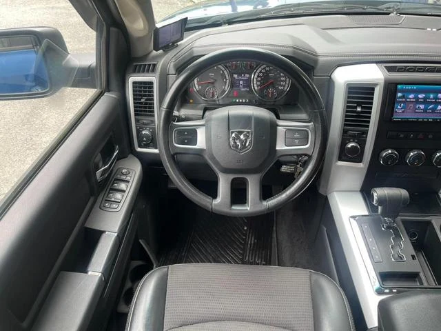 Dodge RAM 12