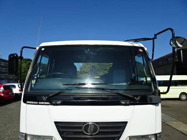 Nissan Diesel CONDOR 29