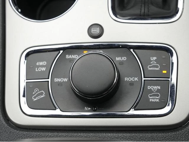 Chrysler JEEP 69