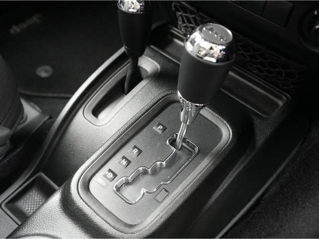 Chrysler JEEP 60