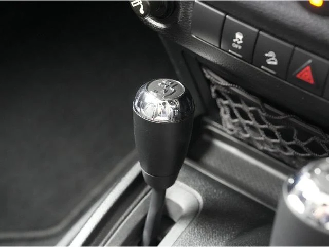 Chrysler JEEP 61