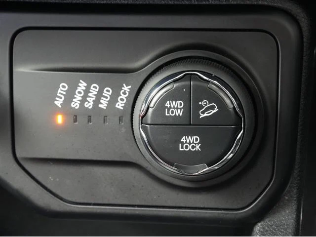 Chrysler JEEP 9