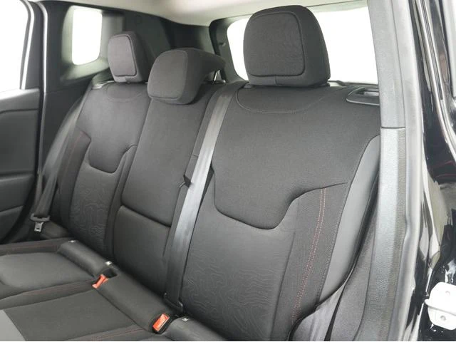 Chrysler JEEP 38