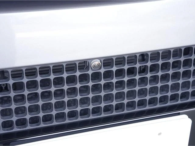 Land Rover DEFENDER 38