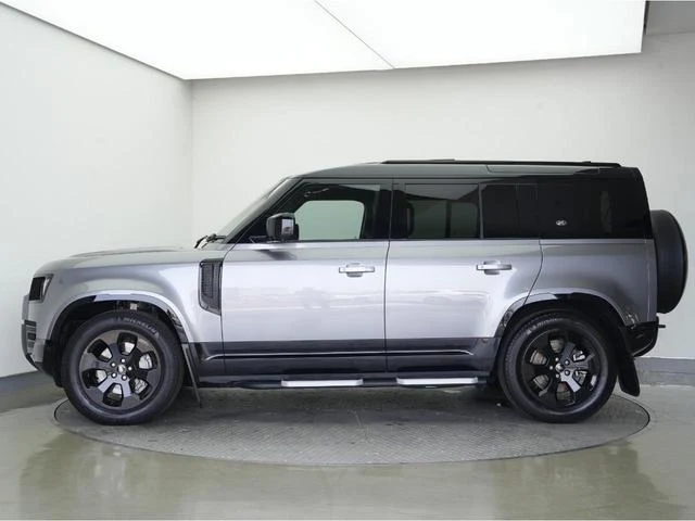 Land Rover DEFENDER 21