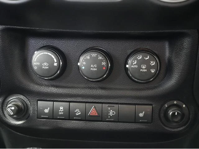 Chrysler JEEP 57