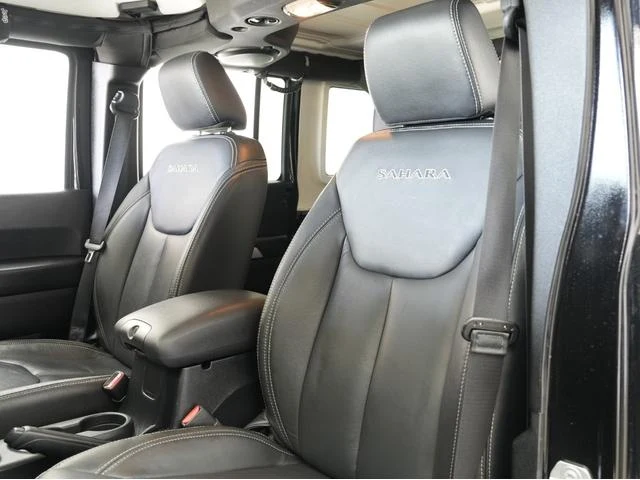 Chrysler JEEP 37