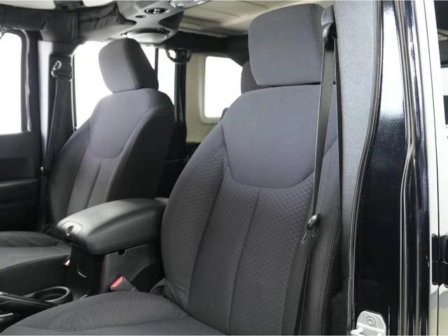 Chrysler JEEP 37