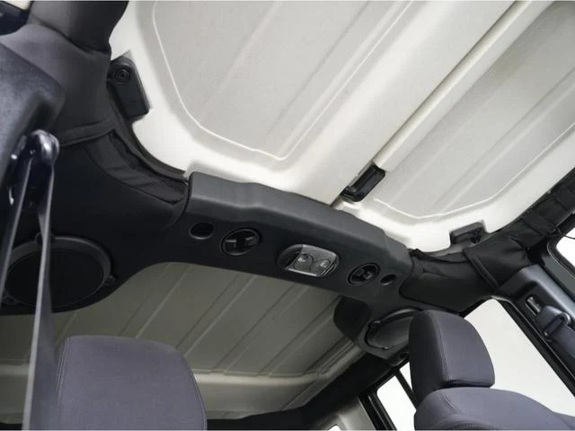 Chrysler JEEP 70