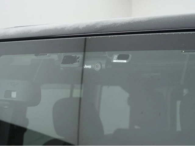 Chrysler JEEP 4