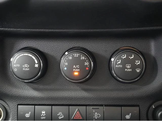 Chrysler JEEP 57