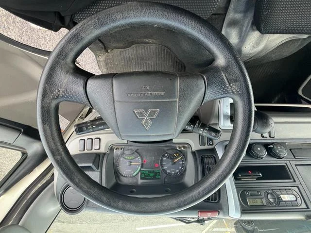 Mitsubishi Fuso CANTER 20