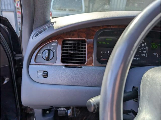 Lincoln TOWNCAR 4