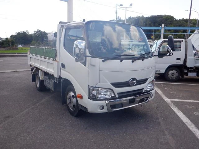 Hino DUTRO 2