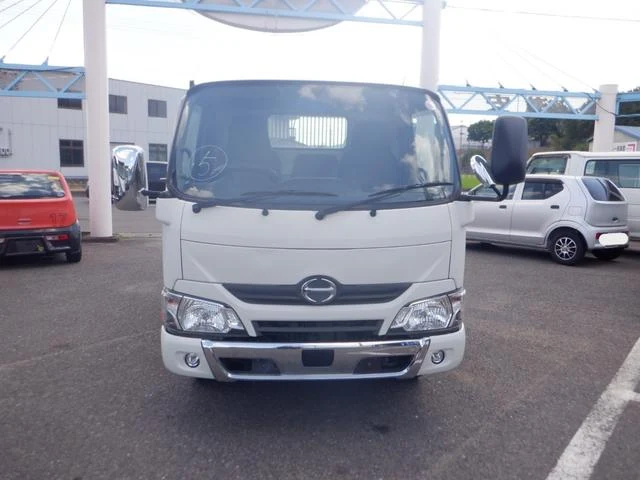 Hino DUTRO 3