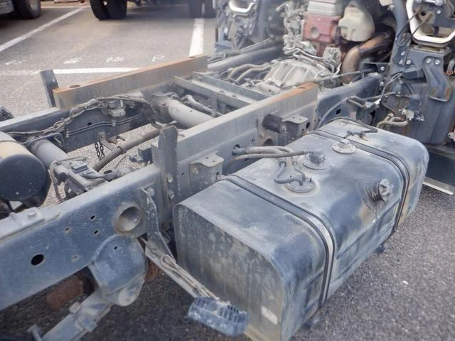 Hino DUTRO 27