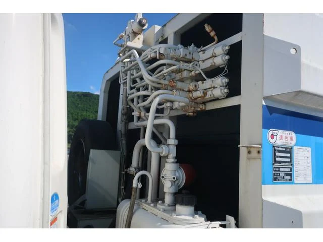 Nissan Diesel CONDOR 6
