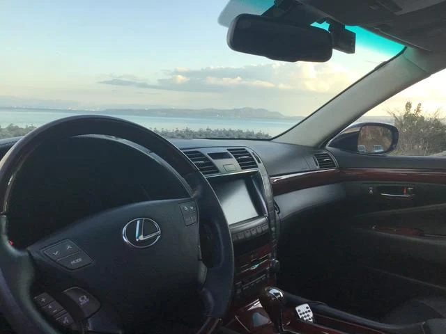 AMERICA LEXUS LS600h 51