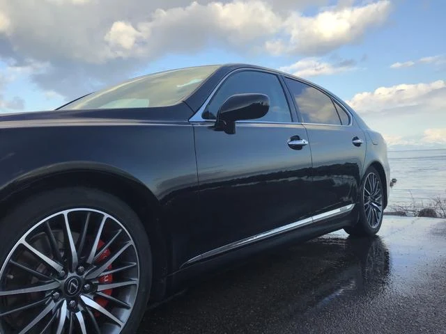AMERICA LEXUS LS600h 39