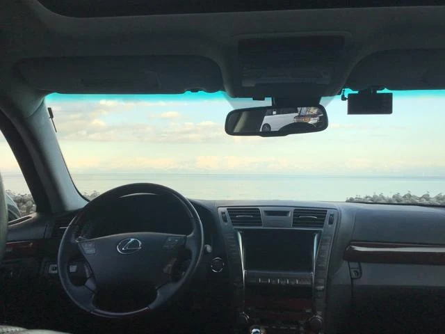 AMERICA LEXUS LS600h 49