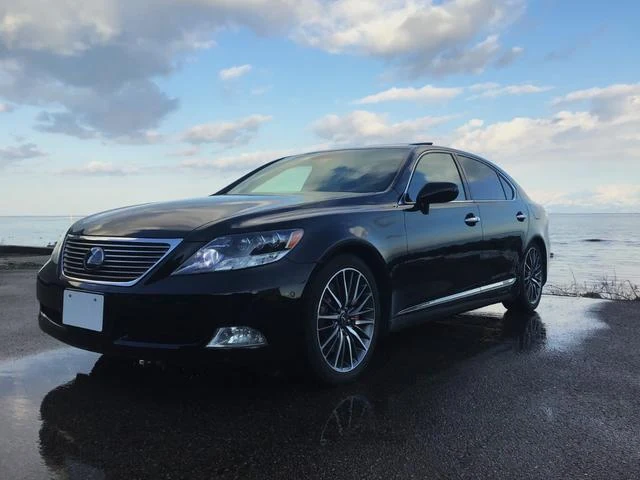 AMERICA LEXUS LS600h