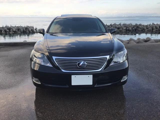 AMERICA LEXUS LS600h 35