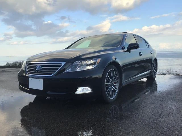 AMERICA LEXUS LS600h 26