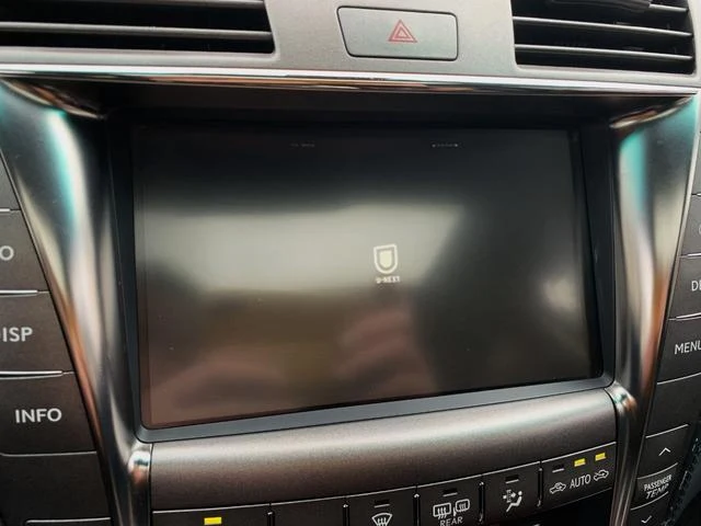 AMERICA LEXUS LS600h 13