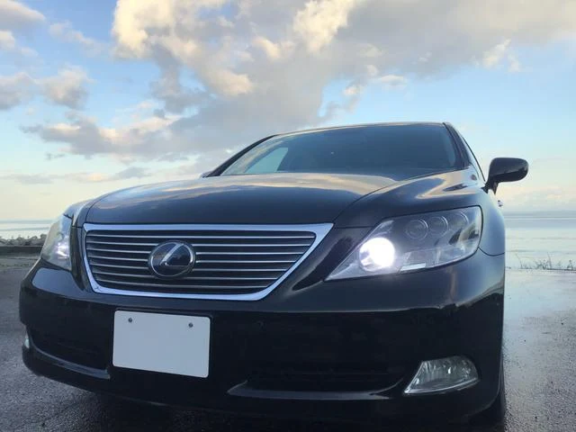 AMERICA LEXUS LS600h 29