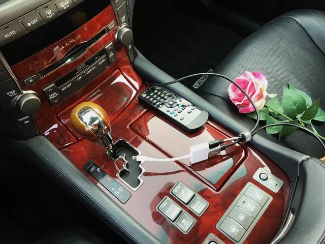 AMERICA LEXUS LS600h 11