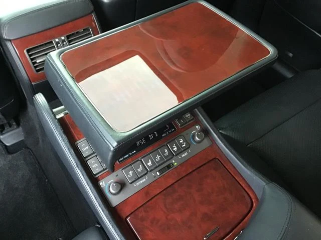 AMERICA LEXUS LS600h 59