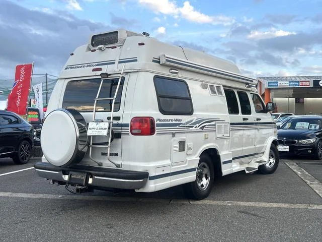 Dodge RAM 6