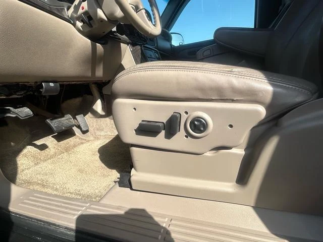 GMC YUKON 47