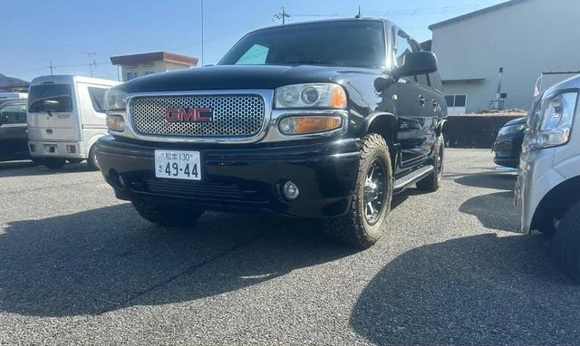 GMC YUKON