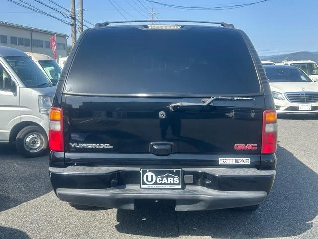 GMC YUKON 10