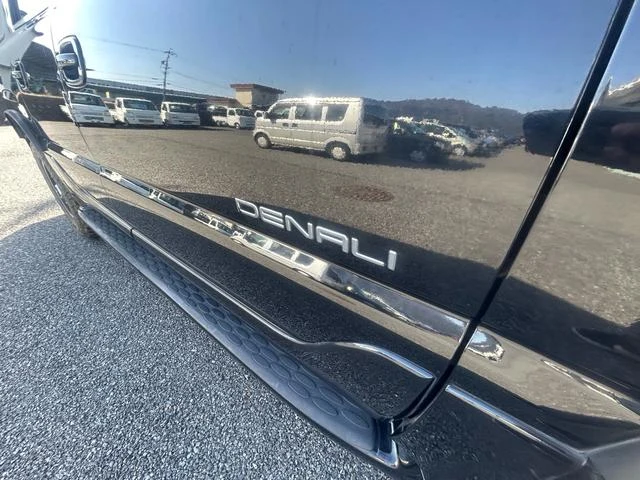 GMC YUKON 15