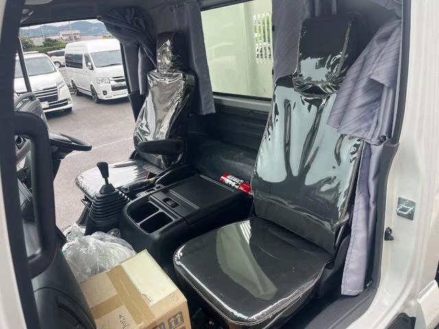 Nissan Diesel CONDOR 21