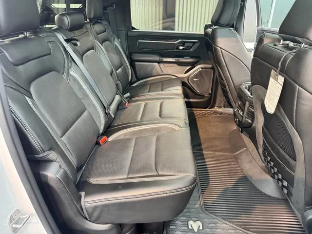 Dodge RAM 52