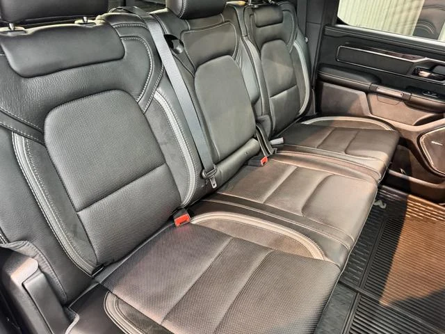 Dodge RAM 53