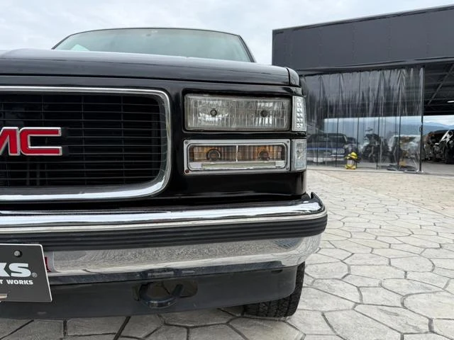 GMC K-1500 9