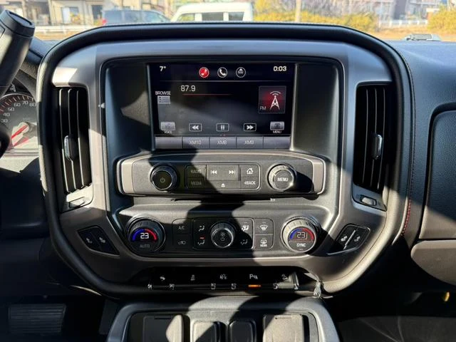 GMC SIERA 16