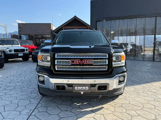 GMC SIERA 8