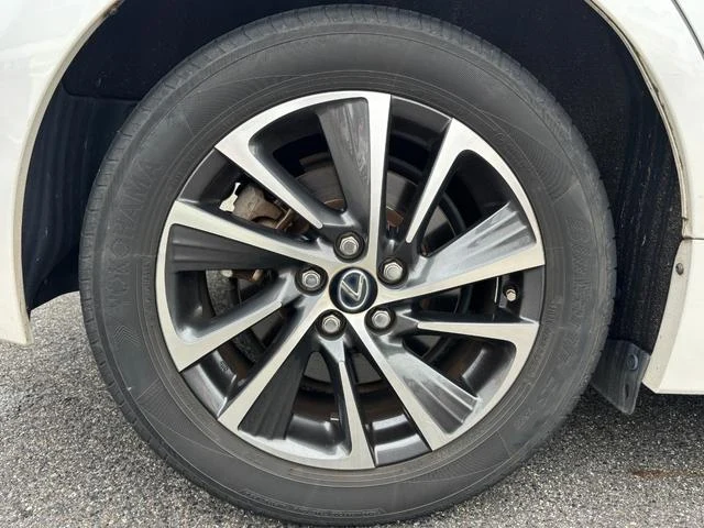 Lexus CT 42