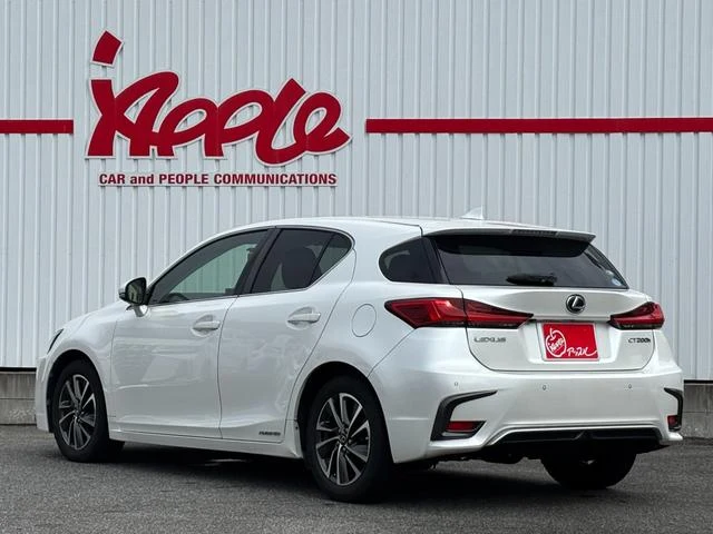 Lexus CT 7