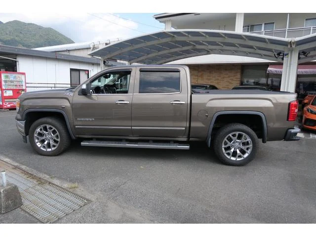 GMC SIERA 6