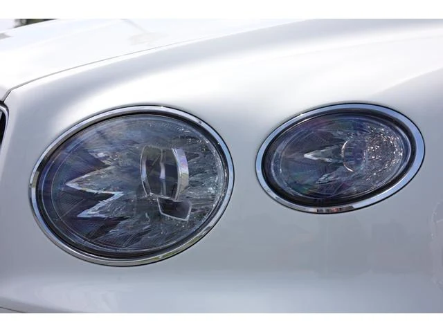 Bentley BENTAYGA 24