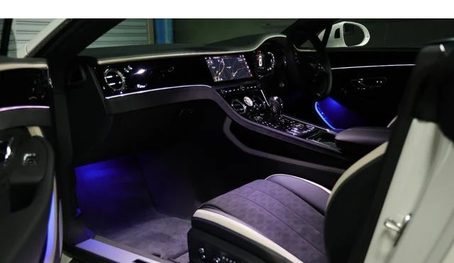 Bentley CONTINENTAL 10