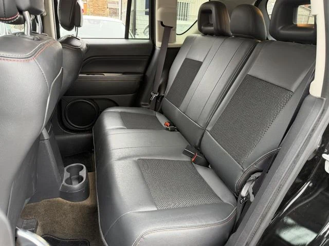 Chrysler JEEP 27