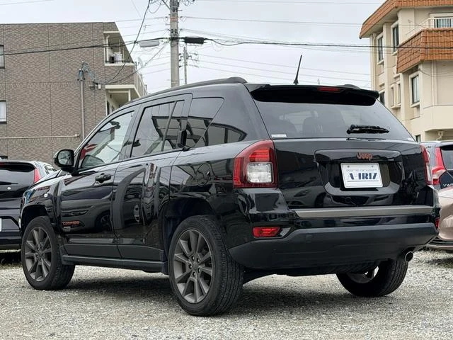 Chrysler JEEP 8
