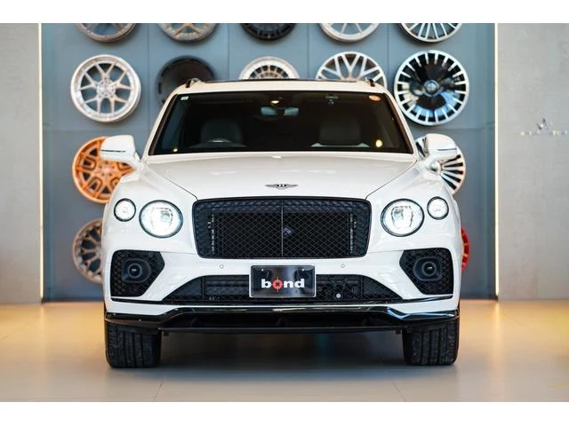 Bentley BENTAYGA 58